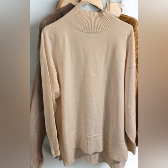 Chic Cream Women's Half Turtleneck Pullover Sweater Soft Cozy NWT - Picture 2 of 6